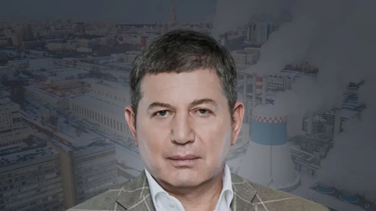 Либо Михалыч уходит добровольно сейчас, либо позже, но в браслетах